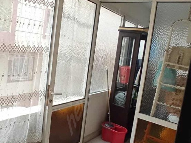 SAİT FAİK SOKAKTA GENİŞ 3+1 ARA KAT SATILIK DAİRE - Görsel 2