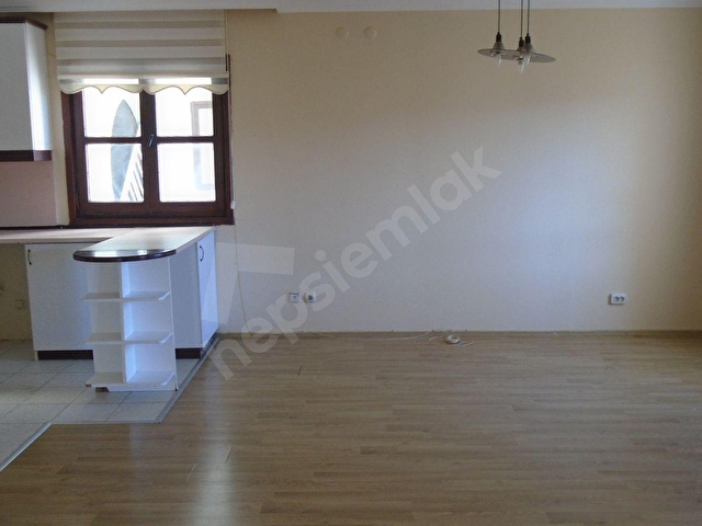 MAVİŞEHİR ALBATROS SİTESİ SAHİLE TRAMVAYA YAKIN KİRALIK 1+1 DAİRE - Görsel 7