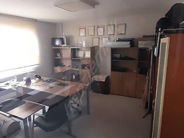 SATILIK DÜKKAN 140.M.İŞ HANIND.A BÜTÜN KURUMLARA KOMŞU - Görsel 2