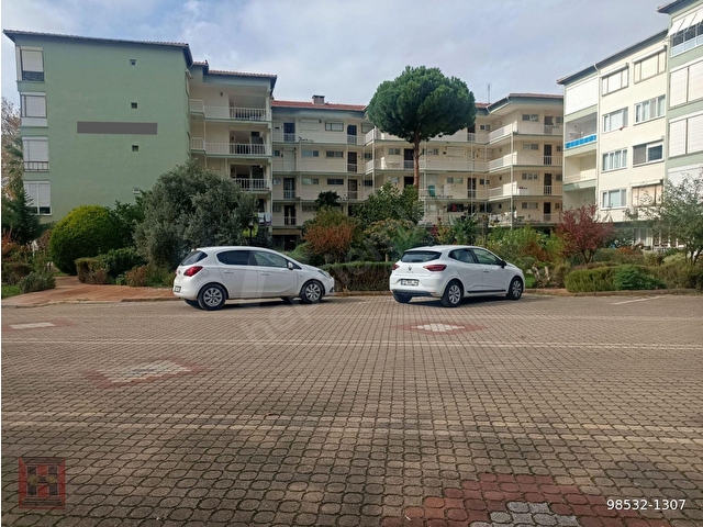 HAMDİ EMLAKTAN ÇURA DA SAHİLE 50 M.DE 1.KAT 2+1 YAZLIK DAİRE
