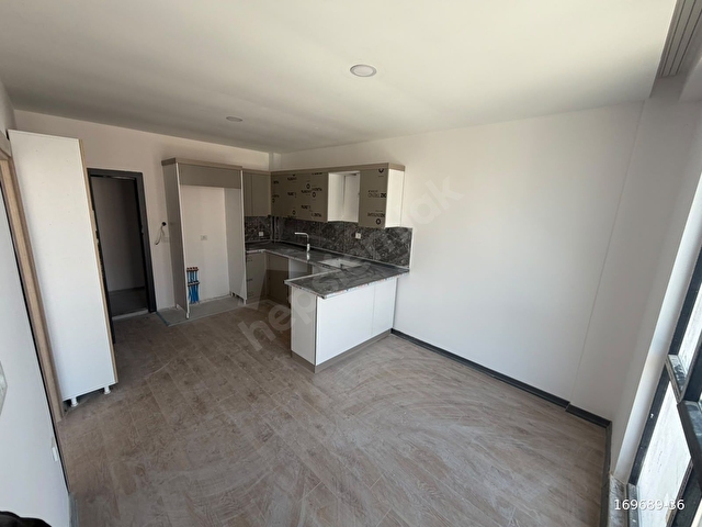 ERPAY İNŞAAT TANKARLIBAYIR MAH SİTE 1+1 65M²SATILIK LÜSK DAİRE - Görsel 4