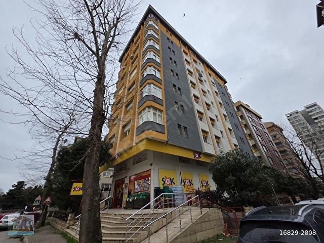Dragos sahilde lebiderya deniz manzarali genis kiralik 3+1daire - Görsel 23