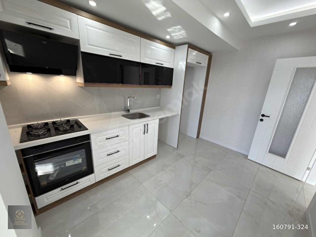 Yedieylülde 2+1 Yerden Isıtmalı | Otoparklı, Cam Balkon - Görsel 11