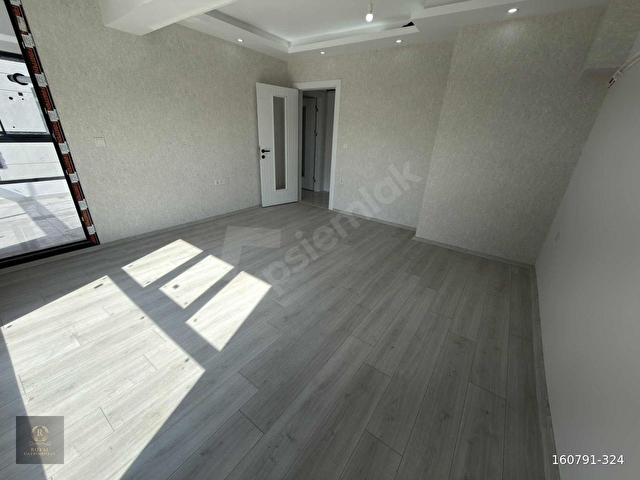 Yedieylülde 2+1 Yerden Isıtmalı | Otoparklı, Cam Balkon - Görsel 16