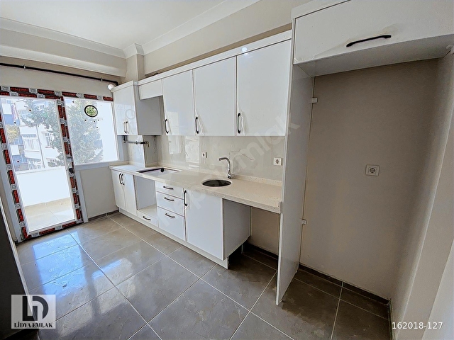 LİDYA EMLAKtan 4+2 170m2 Sıfır E-5 Yanı Satılık Dublex Daire