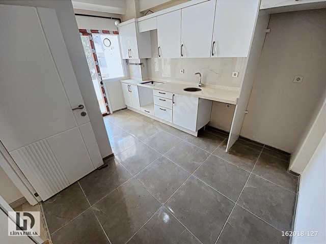 LİDYA EMLAKtan 4+2 170m2 Sıfır E-5 Yanı Satılık Dublex Daire - Görsel 5