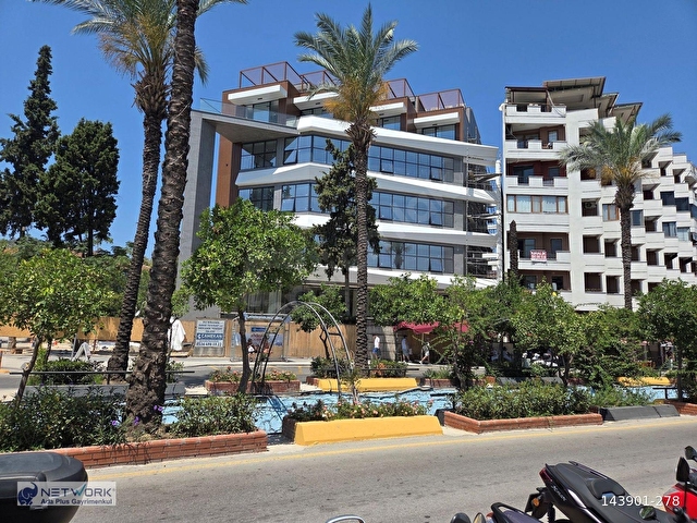 KUŞADASI ŞEHİR METKEZİNDE LUX OFİSLER