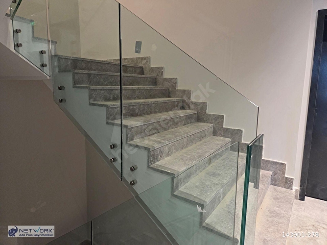 KUŞADASI ŞEHİR METKEZİNDE LUX OFİSLER - Görsel 16