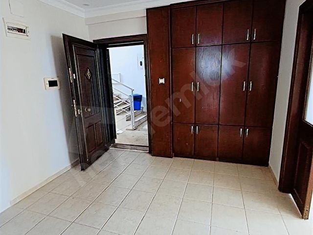 ULAŞIM SORUNU OLMAYAN MERKEZİ KONUMDA 4+1 DAİRE - Görsel 21
