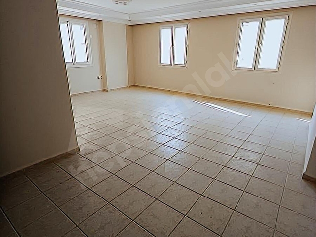 ULAŞIM SORUNU OLMAYAN MERKEZİ KONUMDA 4+1 DAİRE - Görsel 12