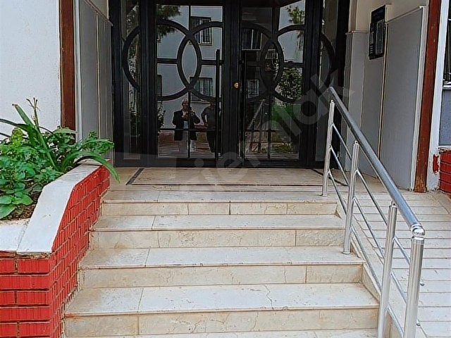 ULAŞIM SORUNU OLMAYAN MERKEZİ KONUMDA 4+1 DAİRE - Görsel 3