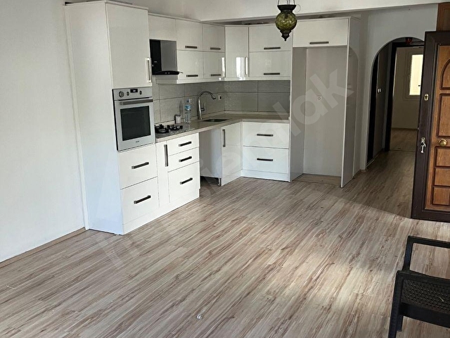 YOKUŞBAŞINDA Kombili 2+1 Kapalı Balkonlu Geniş Daire - Görsel 4