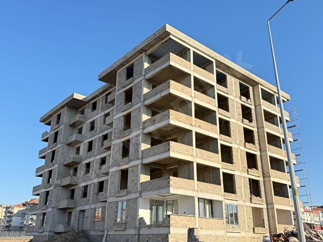 GÜLBAHÇE MAHALLESİNDE YAPIM AŞAMASINDA SATILIK LÜKS 3+1 DAİRE