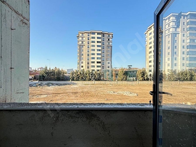 GÜLBAHÇE MAHALLESİNDE YAPIM AŞAMASINDA SATILIK LÜKS 3+1 DAİRE - Görsel 13
