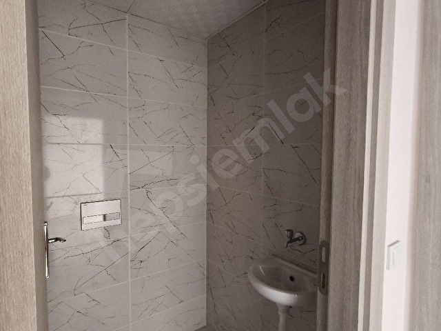 3+1 kullanışlı daire - Görsel 10