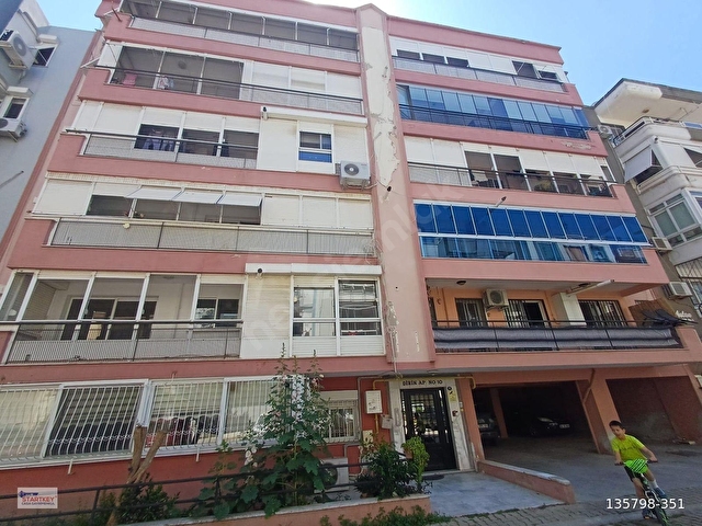 Atakent Fen Bilimleri Dershanesi Sokağı 3+1 Kiralık Daire