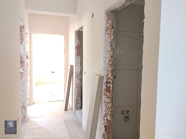 KARŞIYAKADA EŞSİZ MANZARALI 143 m² LÜKS 3+1 | YERDEN ISITMALI - Görsel 10