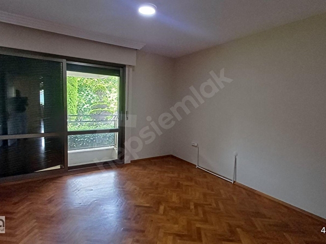 narlıderede bahçeli, havuzlu, güvenlikli site içi satılık - Görsel 9
