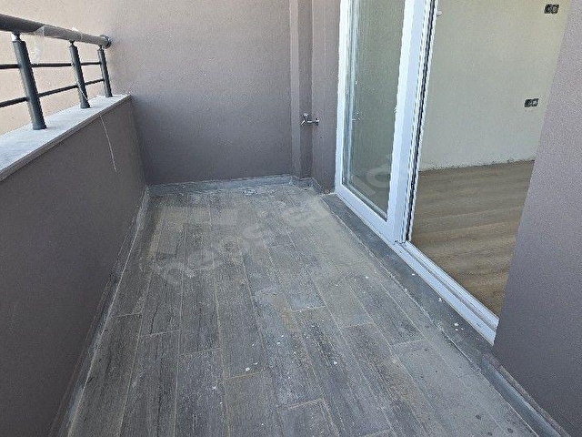 ROYAL EMLAK’TAN ARPAÇBAHŞİŞ’TE HAVUZLU SİTE İÇERİSİNDE SATILIK FIRSAT 1+1 DAİRE - Görsel 18