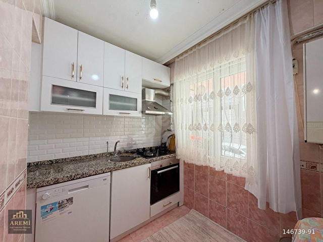 HALKALI MERKEZ MAHALLESİNDE MÜKEMMEL KONUMDA SATILIK 2+1 Y.GİRİŞ - Görsel 15