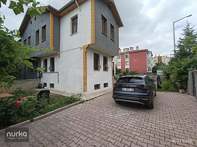 NURKA dan BUHARA MAHALLESİNDE SATILIK 4+1 LÜKS, BAHÇELİ VİLLA. - Görsel 8