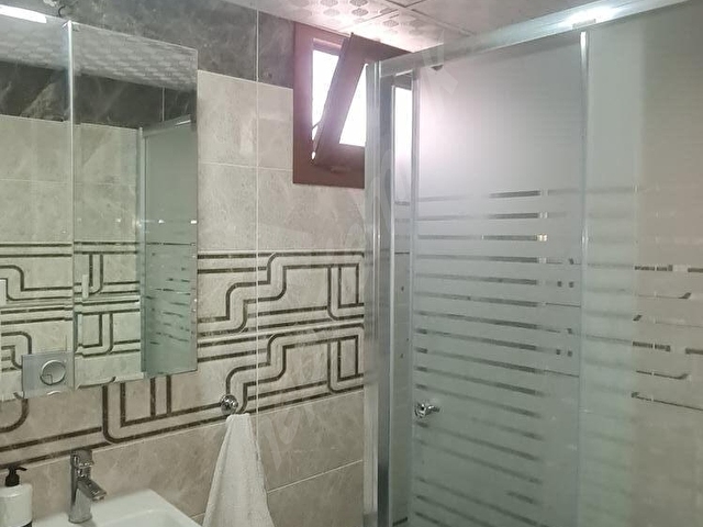 YENİFOÇA BURUNUCUNDA DENİZ MANZARALI MÜSTAKİL TRIBLEKS VİLLA - Görsel 16