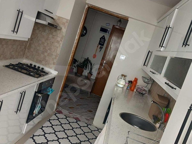 KUŞADASI MERKEZDE KADINLAR DENİZİNE ÇOK YAKIN 2+1 FIRSAT DAİRE - Görsel 23