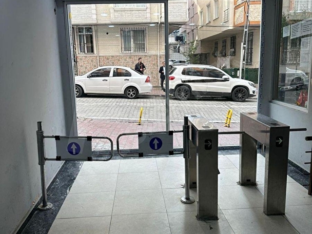 SARRAF YAPIDAN SİTE İÇERİSİNDE GENİŞ KULANIŞLI 1+1 DAİRE!!! - Görsel 10