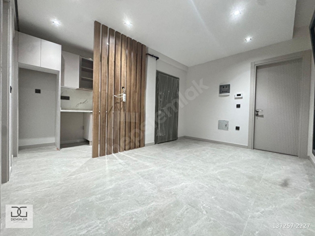 DEMİRLERDEN AYDEM KARŞISINDA MODERN TASARIMA SAHİP HOME OFİS