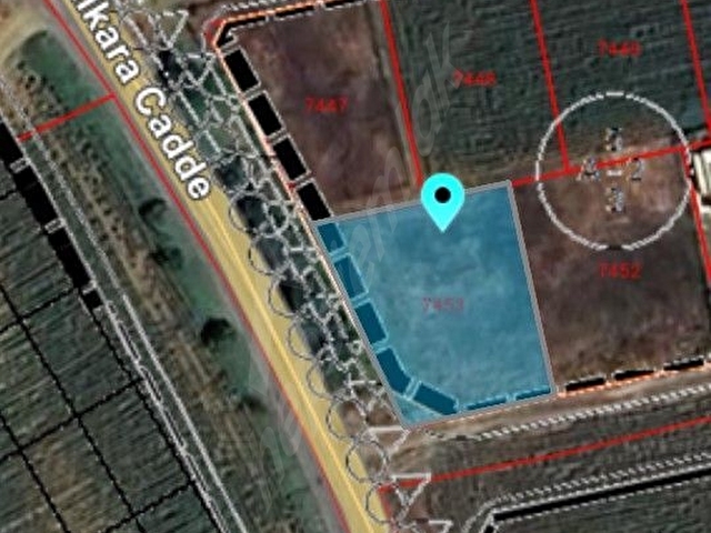 KOLEKSİYON MOBİLYA CİVARI ANA YOLA CEPHE KÖŞE PARSEL SATILIK 546M2 VİLLA ARSASI