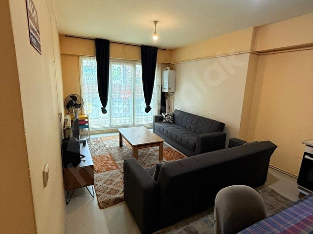 BAŞKENT YAPIDAN SİTE İÇİ 1+1 BALKONLU EŞYALI DAİRE - Görsel 3
