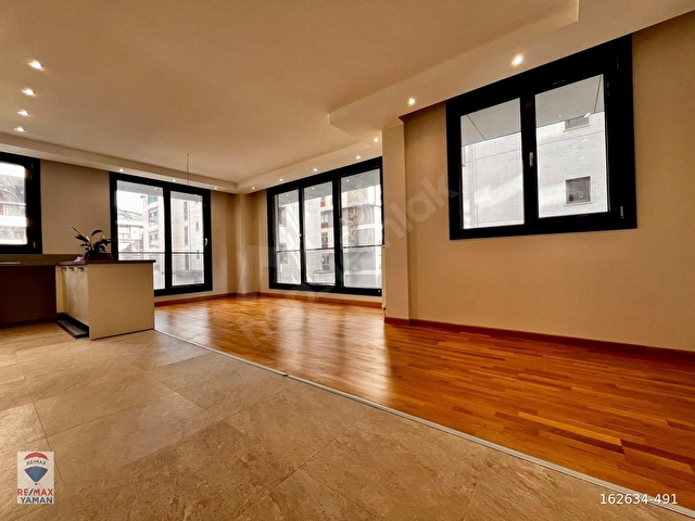 Caddebostan Sahilde Yeni Bina Ara Kat 2+1 Kiralık Daire - Görsel 27