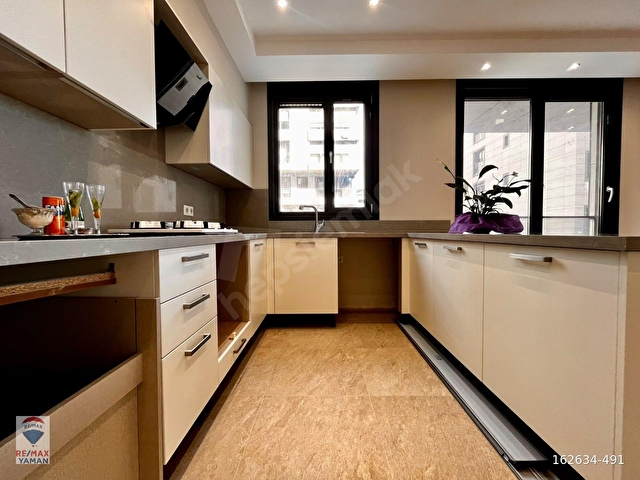 Caddebostan Sahilde Yeni Bina Ara Kat 2+1 Kiralık Daire - Görsel 12
