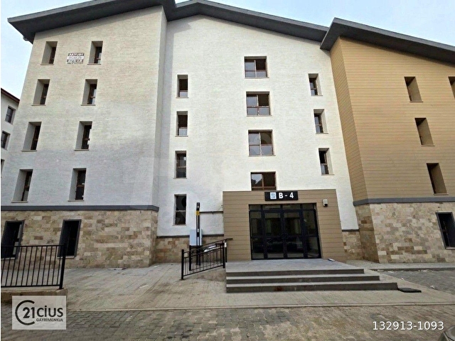 C21 Cius; Cihatlı TOKİ de Sıfır Asansörlü 3+1 Kiralık Daire