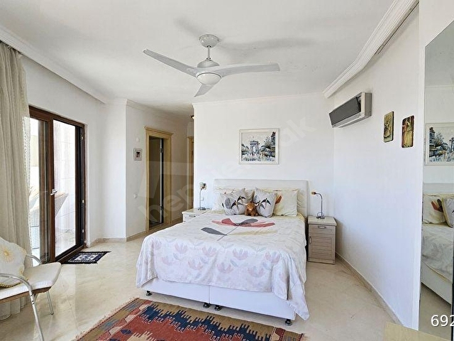 Kızıltaşta Modern Tasarımlı, 3 Odalı Müstakil Villa - Görsel 15