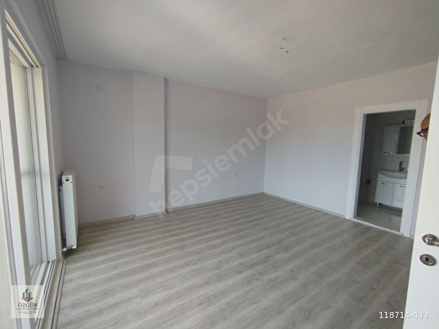 ÖZGÜNDEN FULL DENİZ MANZARALI 602 M2 ARSA İÇİNDE MÜSTAKİL VİLLA - Görsel 27