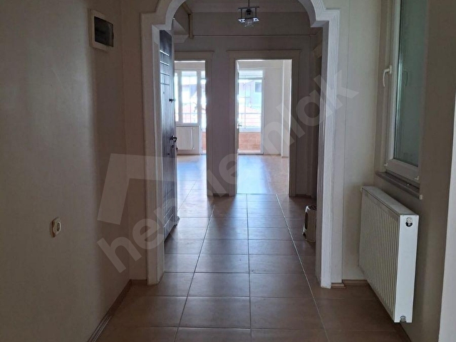 AKÇAABAT YAYLACIK MAHALLESİNDE KİRALIK DAİRE 3+1 DOĞALGAZLI ASA - Görsel 8