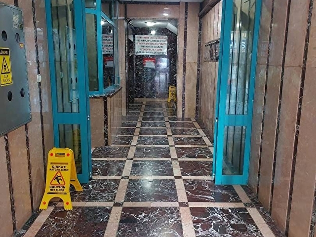 Kızılay Ziya Gökalp Cd. Köşe Başı İş Merkezi 2.Katı Komple 300m2 - Görsel 3