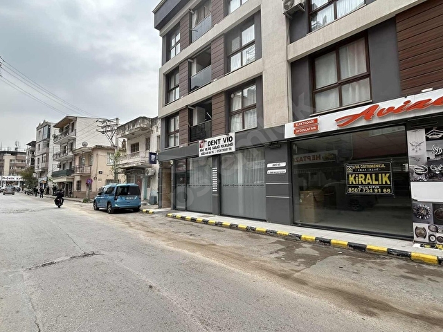 Kozağaç Meydana Yakın Yoğun Caddeüstü Kiralık 220m2 Dükkan