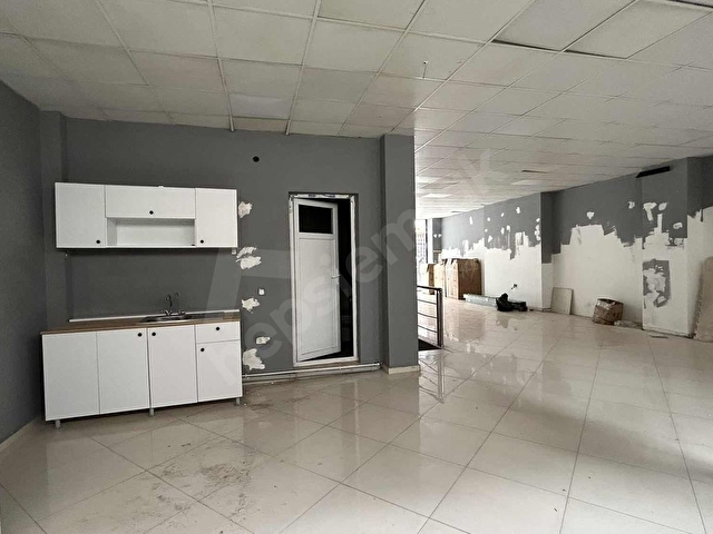 Kozağaç Meydana Yakın Yoğun Caddeüstü Kiralık 220m2 Dükkan - Görsel 9