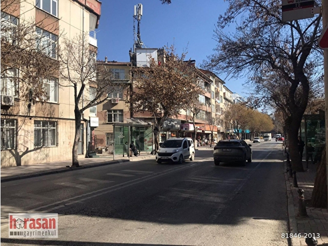 ANIT,ZAFER CİVARI ŞEHİR MERKEZİNDE 2+1 FULL EŞYALI KİRALIK DAİRE - Görsel 16
