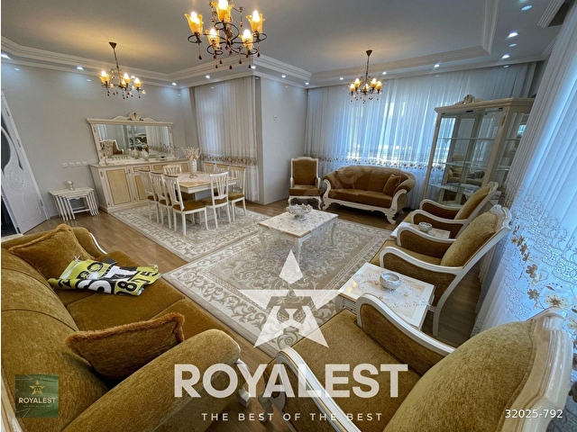 ROYALESTTEN EBEVEYN BANYOLU ARA KAT ÇİFT BALKONLU FIRSAT - Görsel 5
