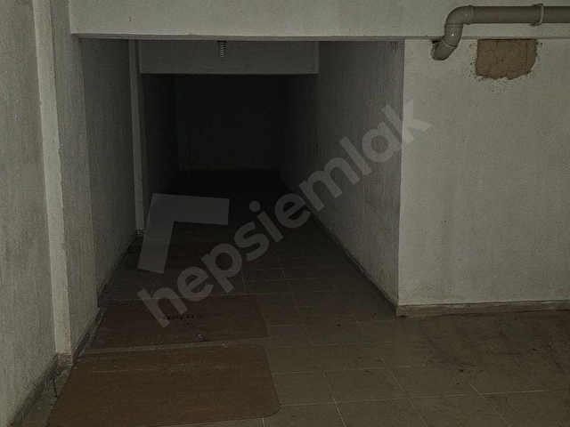 Girne Mahallesi Kiralık Bahçeli Depolu Dükkan - Görsel 14