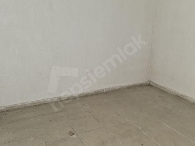Girne Mahallesi Kiralık Bahçeli Depolu Dükkan - Görsel 16