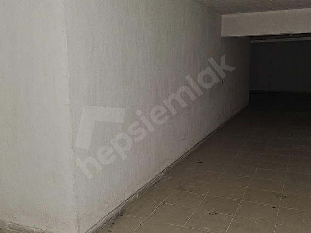 Girne Mahallesi Kiralık Bahçeli Depolu Dükkan - Görsel 17