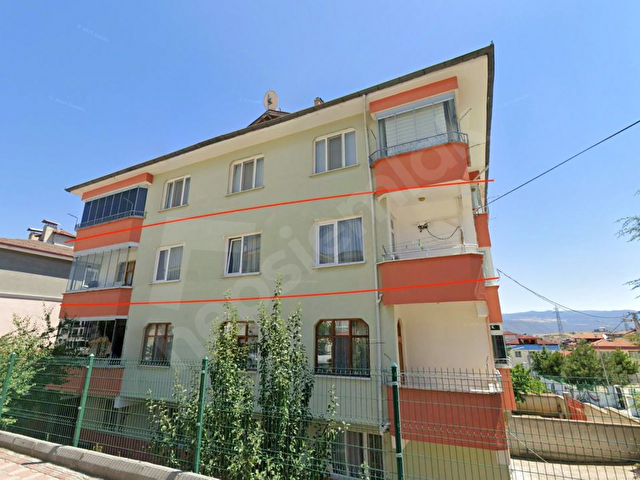 TOSYA DİLKÜŞADA 168M2 ARA KATTA GENİŞ 3+1 OKUL/HASTANEYE YAKIN - Görsel 2
