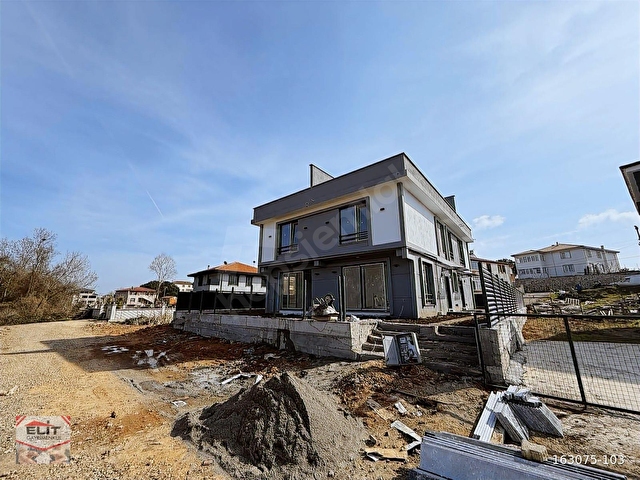 SAKARYA KARASUDA SATILIK MÜSTAKİL GİRİŞLİ GENİŞ BAHÇE TERASLI - Görsel 27