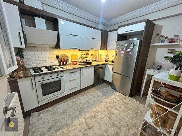 EMLAK CENTERDAN MURADİYE MAH SATILIK 2+1 KAPALI MUTFAKLI DAİRE