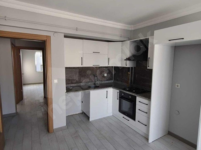 YENİMAHALLE MERKEZİ KONUMDA KİRALIK 3+1 DAİRE