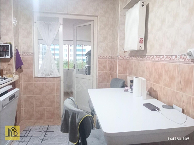 TAŞDEMİRDEN  MERKEZİ KONUMDA, METRO YANINDA ,ARA KAT 3+1 - Görsel 7